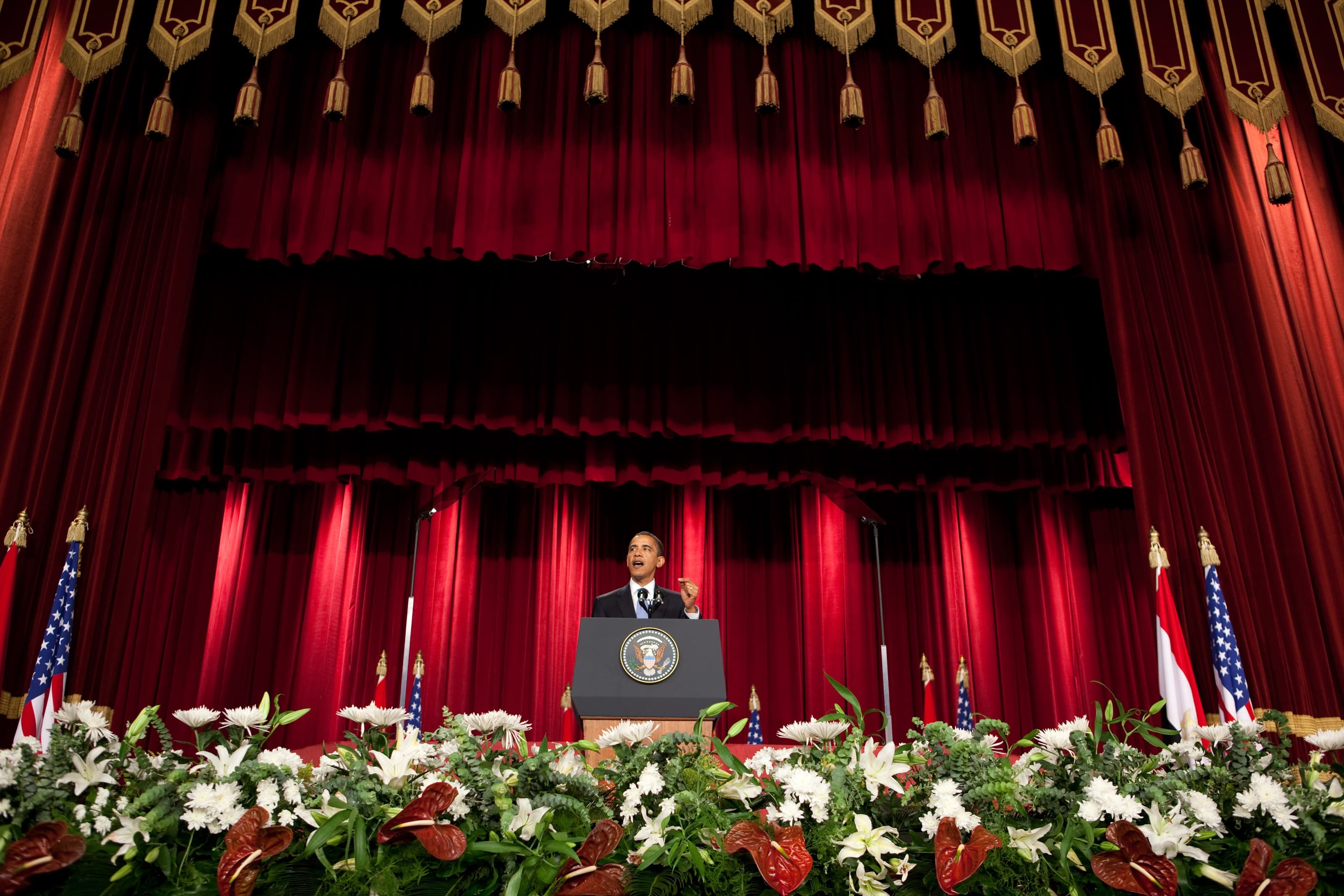 Barack Obama speaking at Cairo University, 2009