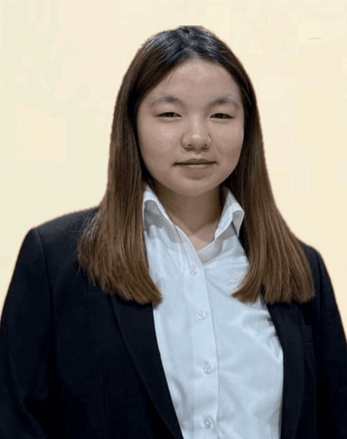 Aiko Thangthanakeat headshot